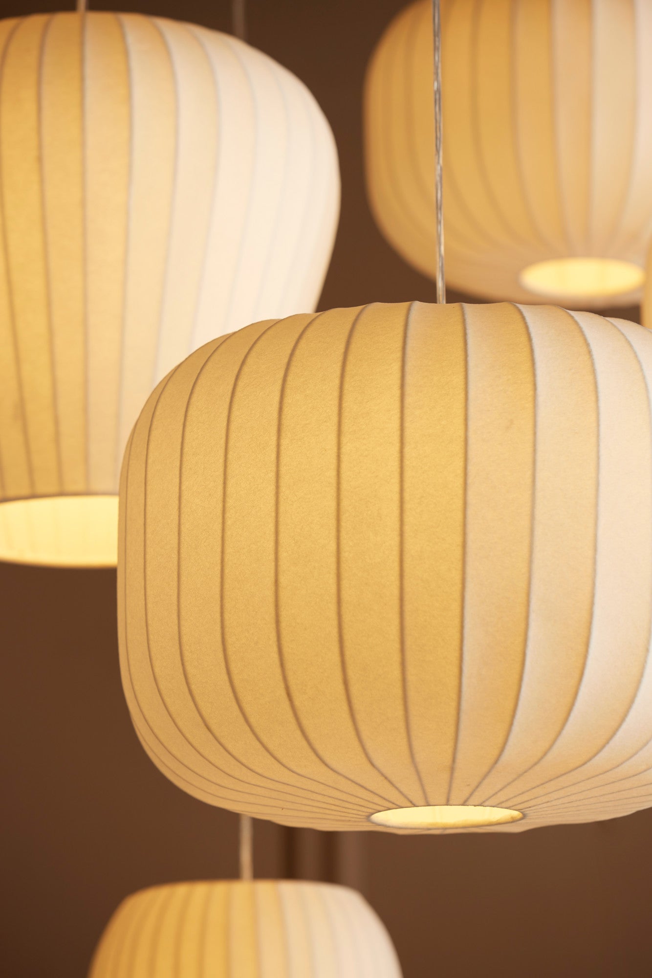 rustieke-witte-ronde-hanglamp-light-living-lexa-variant-image5