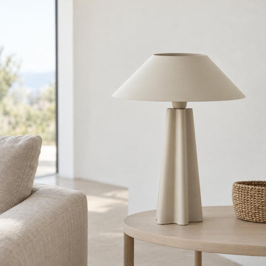 Beżowa lampa stołowa Cukai Light & Living – zdjęcie aranżacyjne