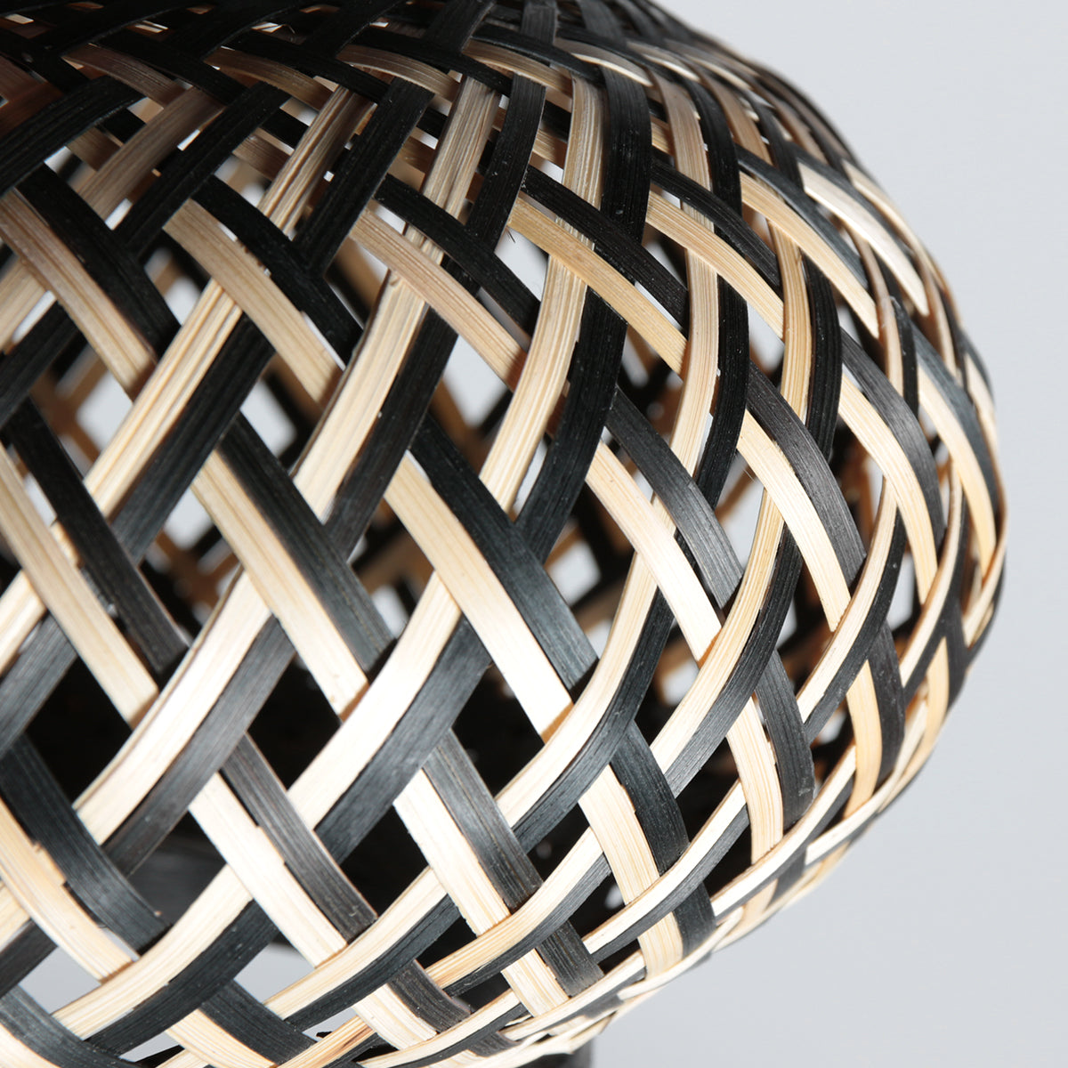 handgevlochten-bamboe-lampenkap-anne-light-variant-image5