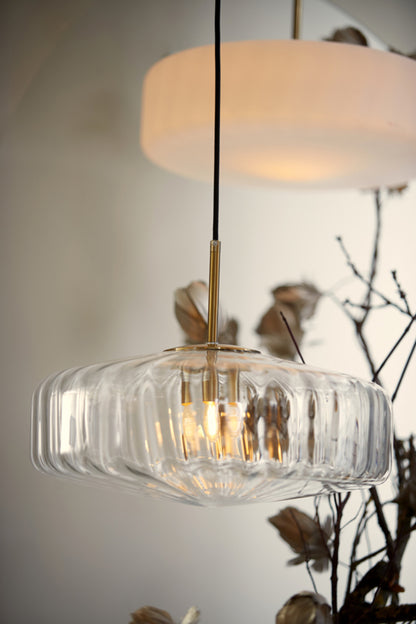 retro-ronde-witte-glazen-hanglamp-light-living-pleat-variant-image4