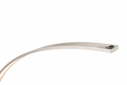 minimalistische-gebogen-vloerlamp-nikkel-globo-sahara-variant-image1