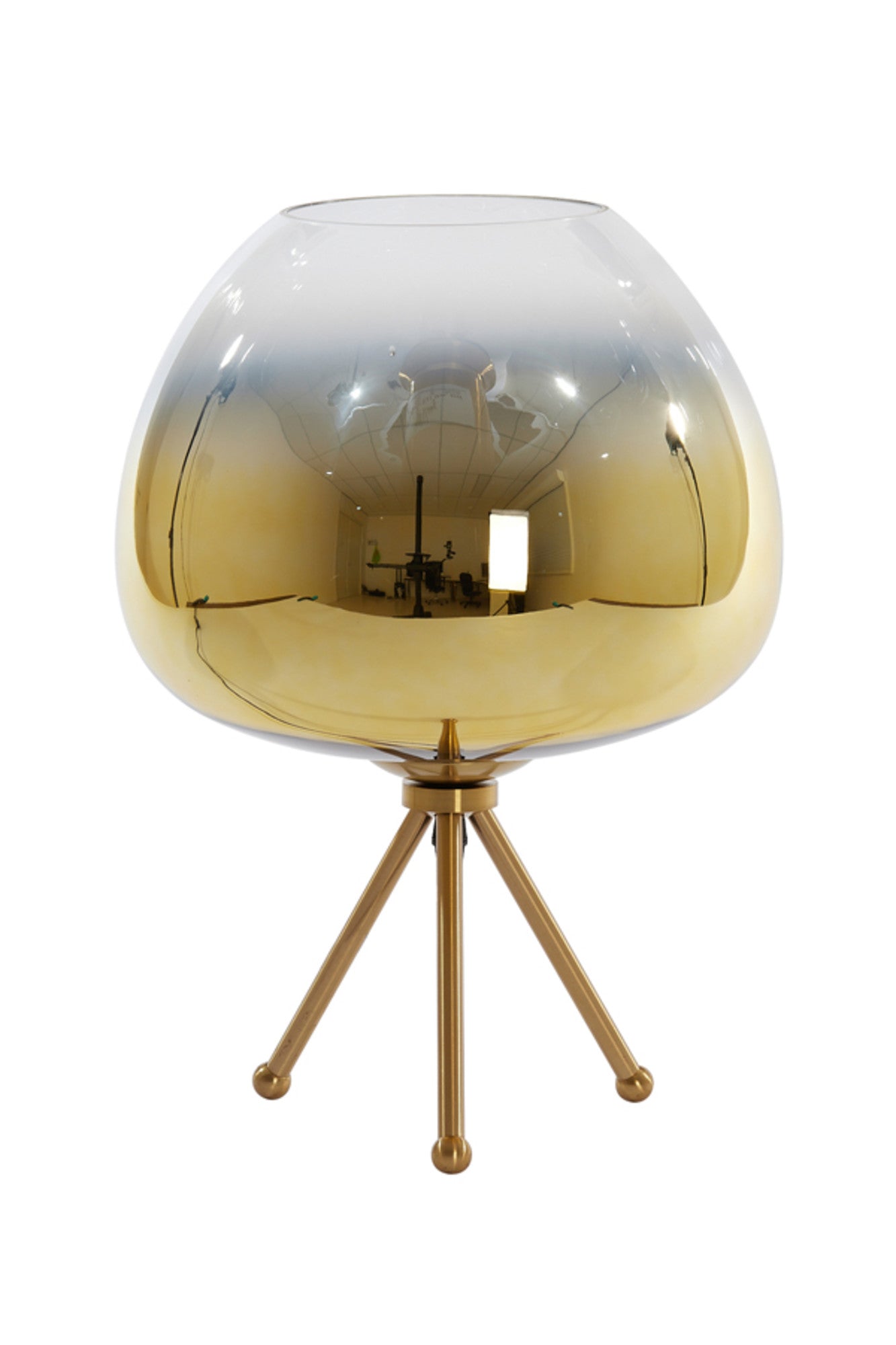 retro-gouden-tafellamp-op-driepoot-light-living-mayson-variant-image1