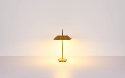 elegante-metalen-tafellamp-met-messingafwerking-brenlor-variant-image5