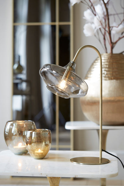 gouden-tafellamp-met-glas-light-living-solna-variant-image4