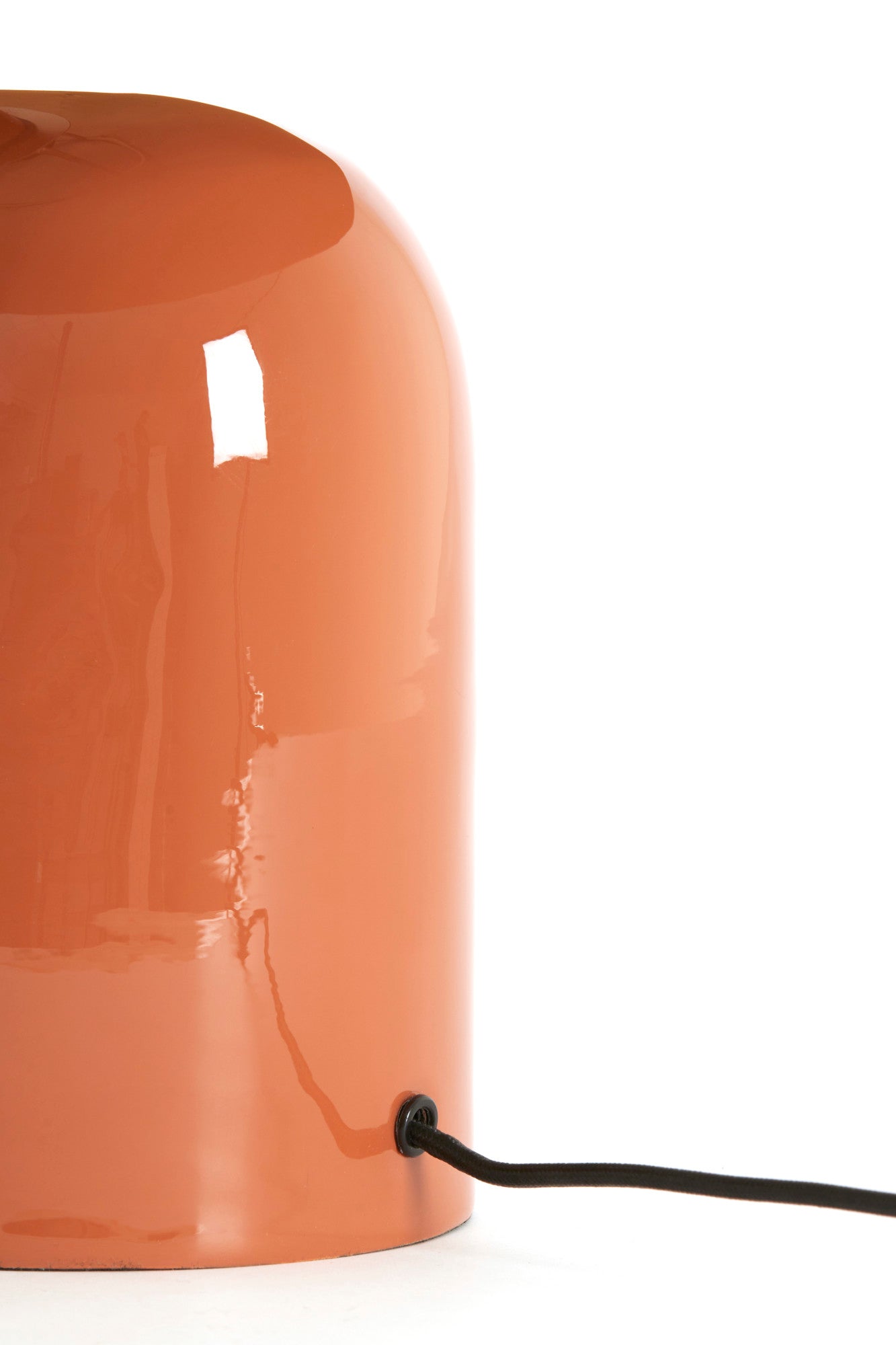 sfeervolle-tafellamp-in-donker-oranje-als-kleuraccent-light-living-todd-variant-image5