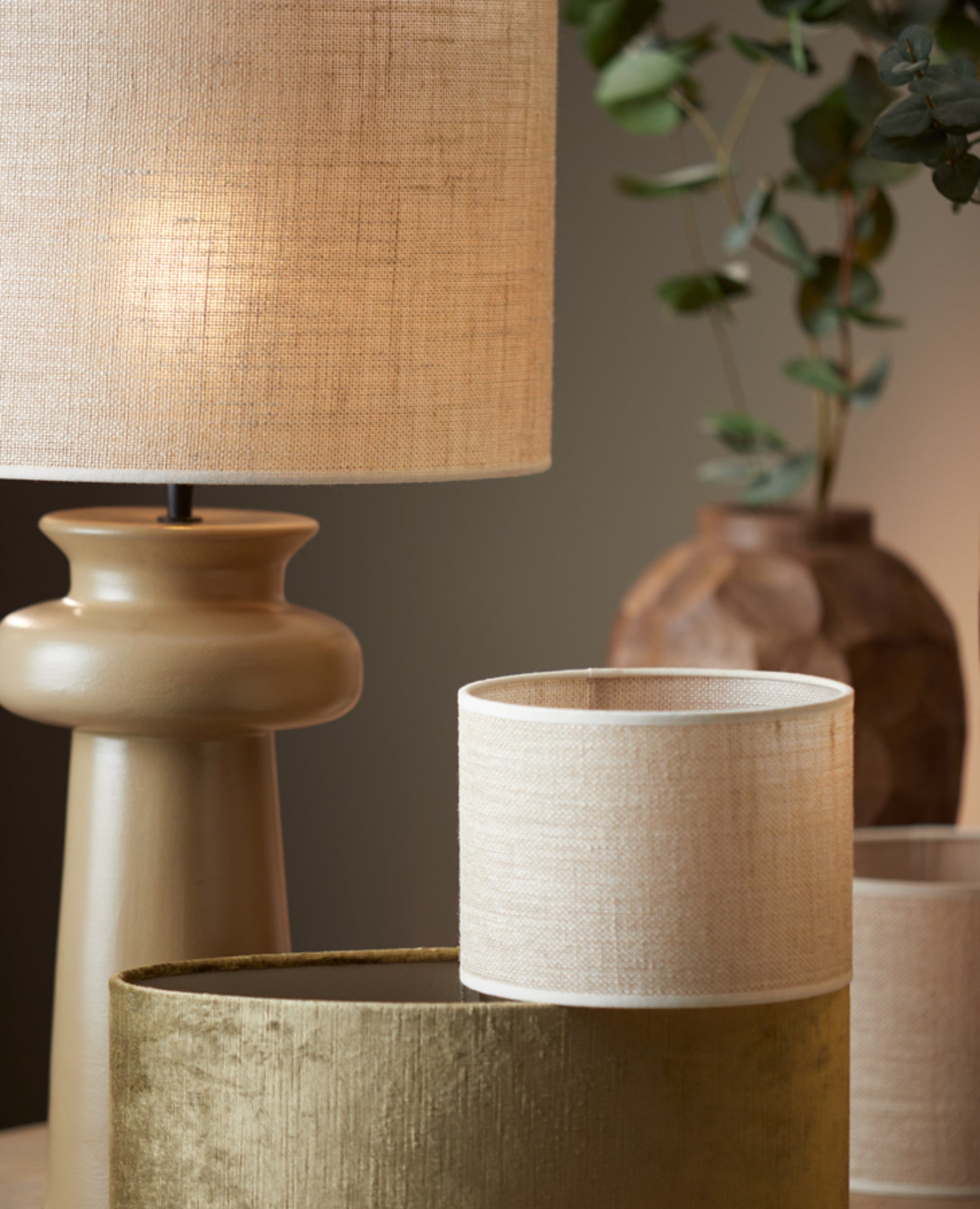 cilindergevormde-lampenkap-beige-stof-light-living-sendai-variant-image4