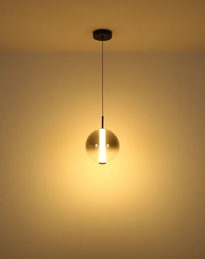 elegante-zwarte-hanglamp-met-glazen-bol-lacy-variant-image3