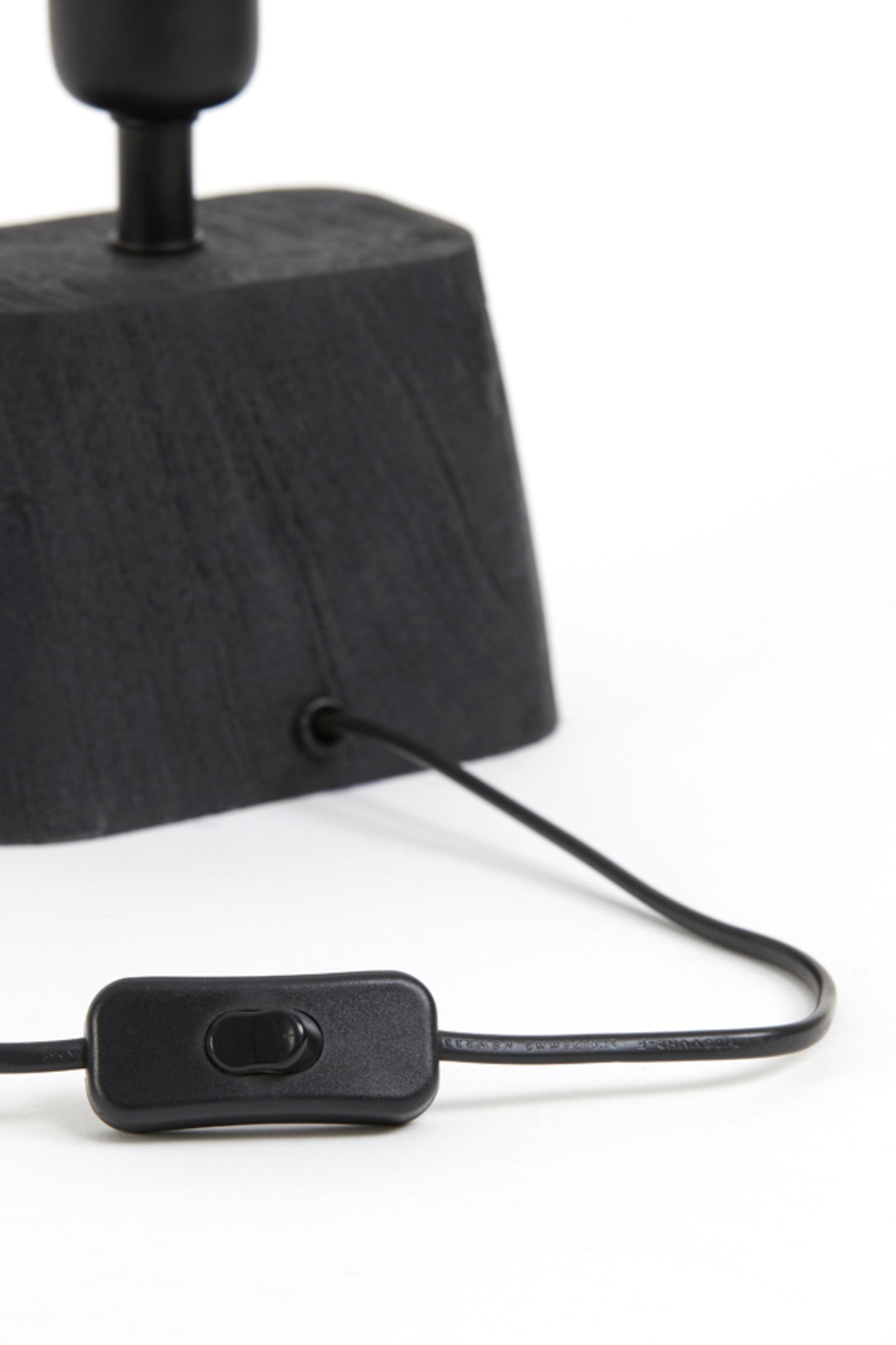 stijlvolle-tafellampen-light-living-kardan-voor-elke-ruimte-variant-image6