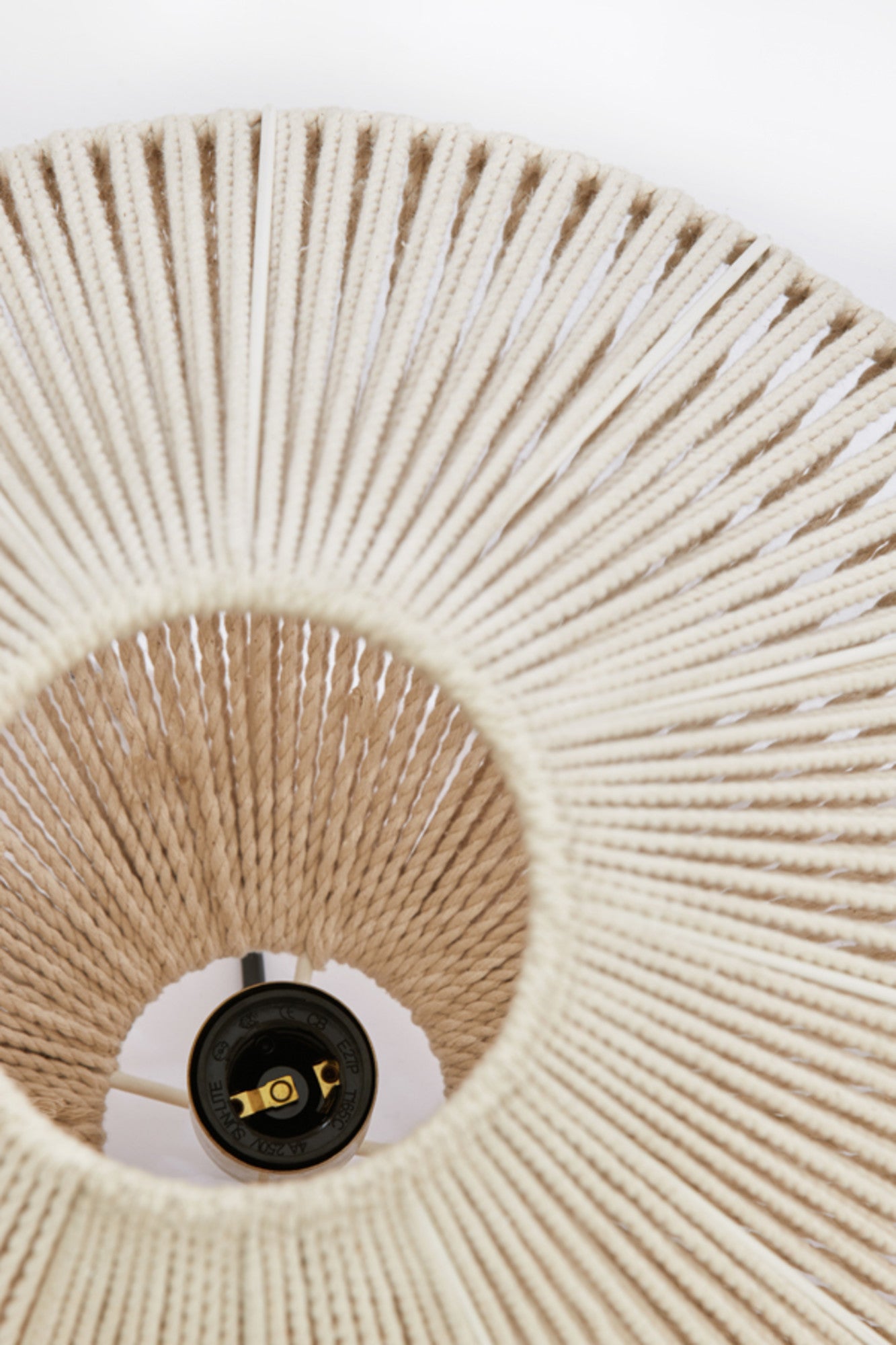 cremekleurige-hanglamp-light-living-felida-variant-image3