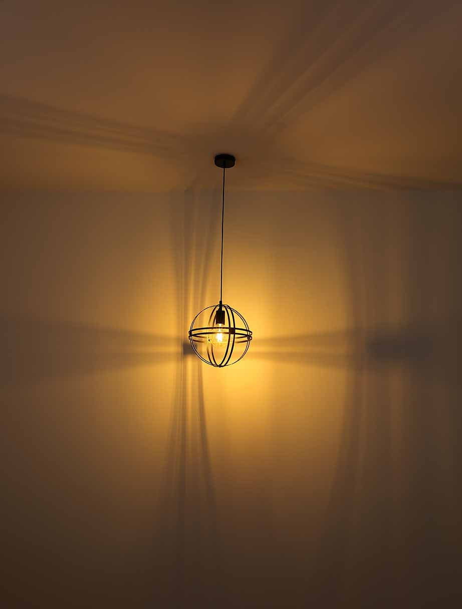 zwarte-hanglamp-retro-bollen-globo-tamara-variant-image3