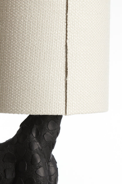 giraffe-tafellamp-zwart-ontwerp-light-living-giraffe-variant-image6