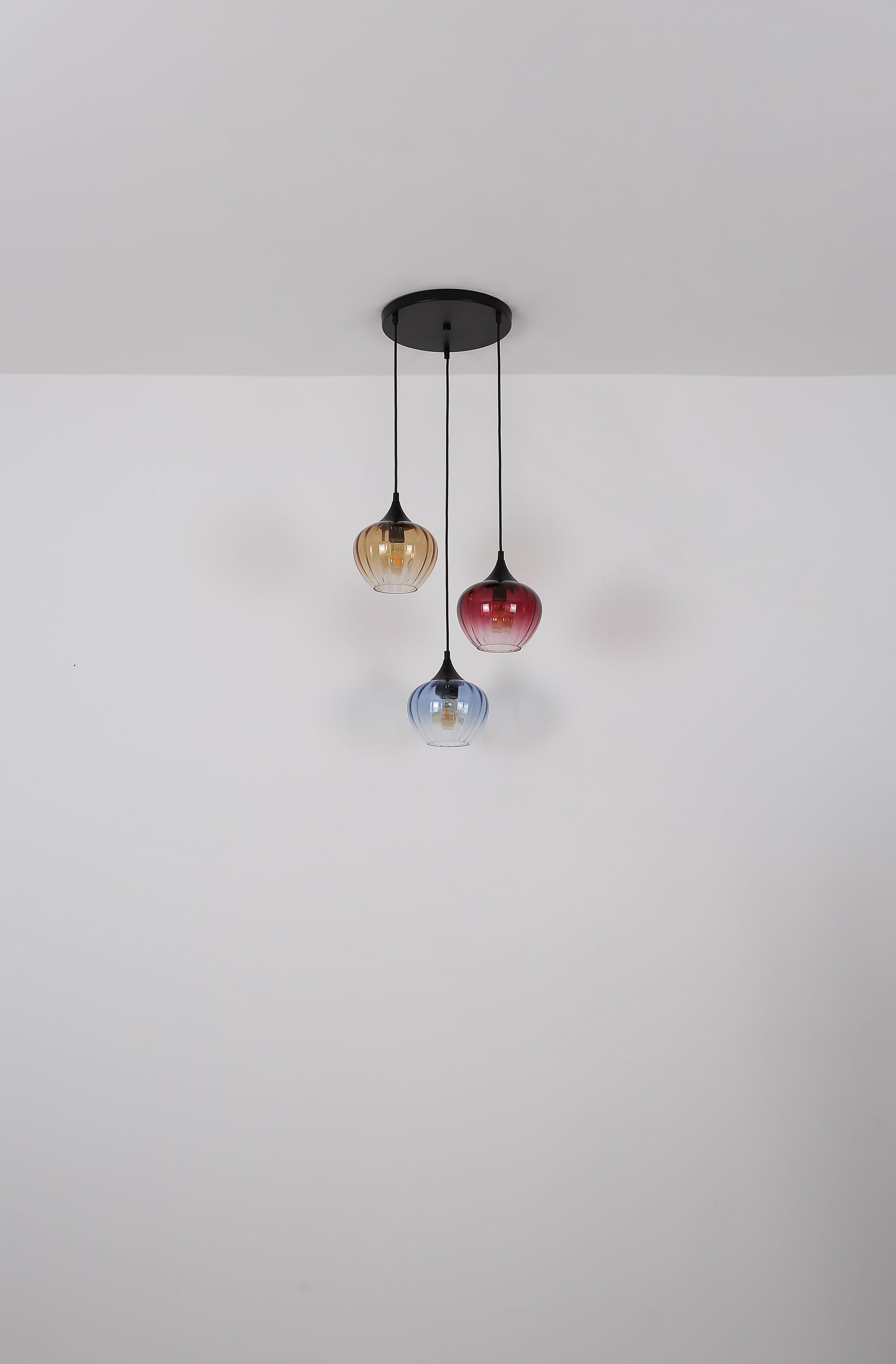 stijlvolle-ronde-hanglamp-met-glazen-kap-toy-variant-image5