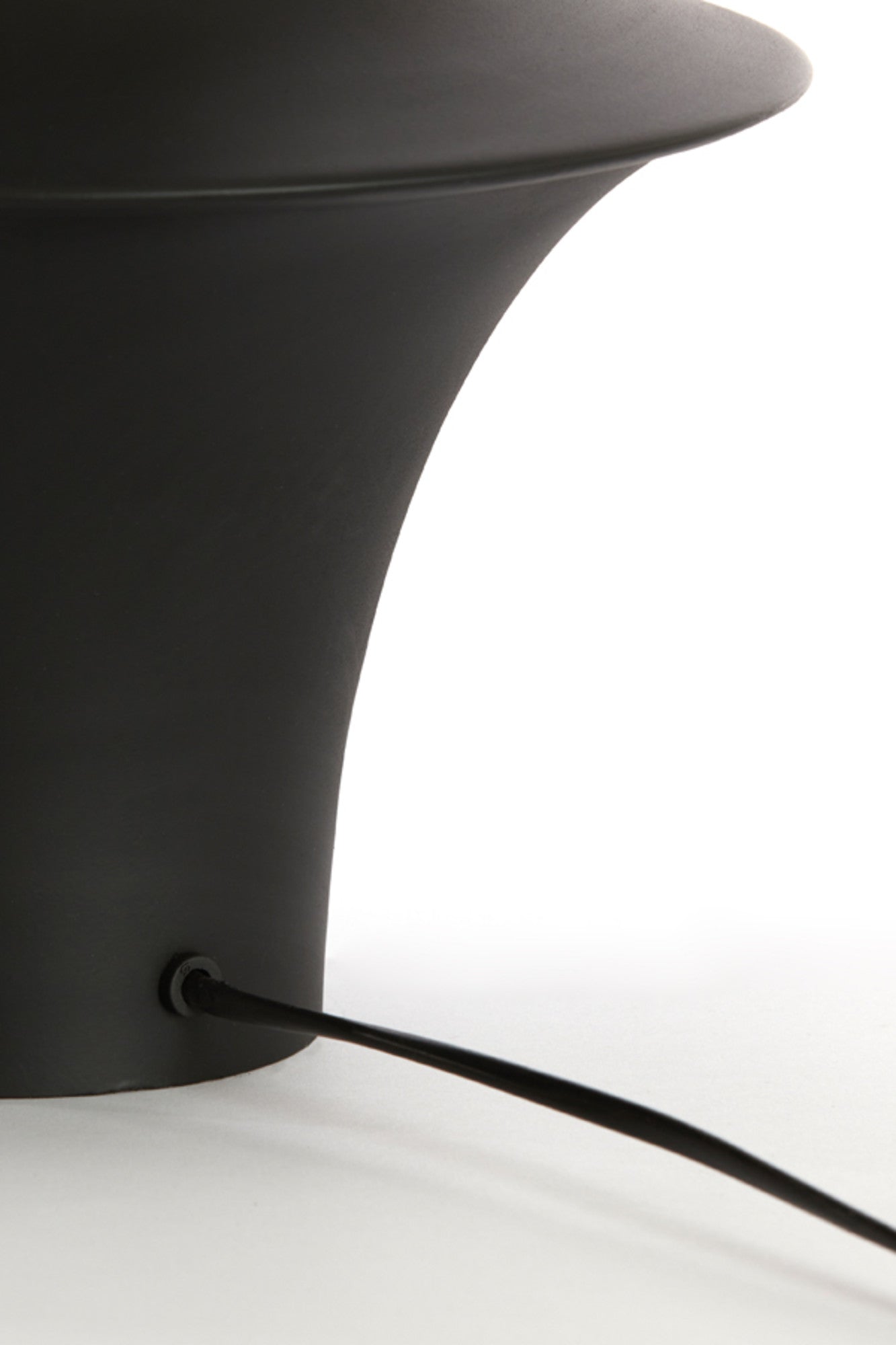 zwarte-lampvoet-eigentijds-ontwerp-light-living-jeff-variant-image6