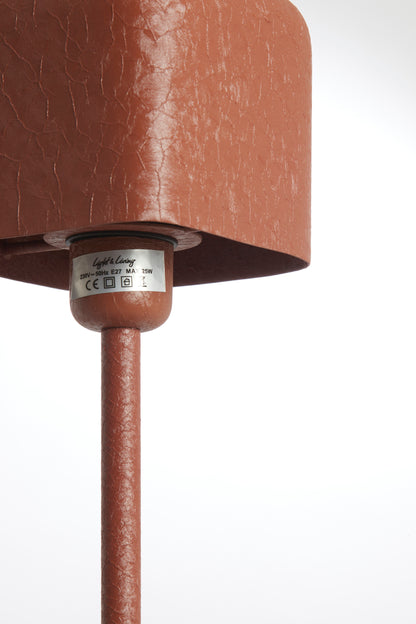 Kicsi sötét narancssárga fém asztali lámpa Light & Living Elenie – 1. kép