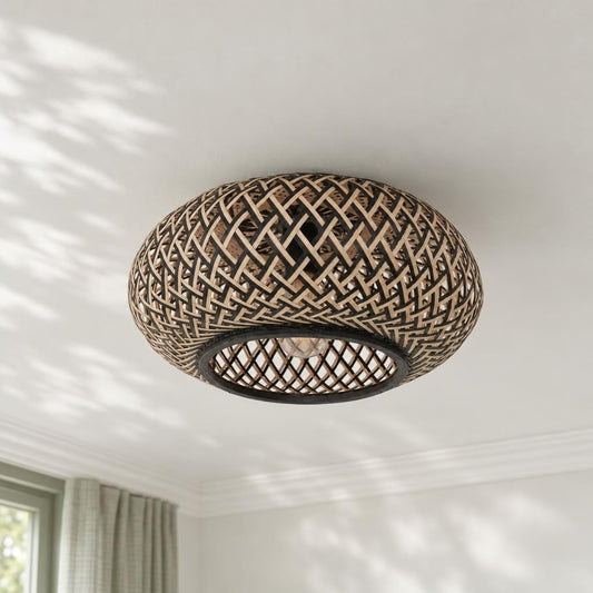 Plafon de Teto em Bambu Entrançado Anne Lighting Maze – fotografia de ambiente
