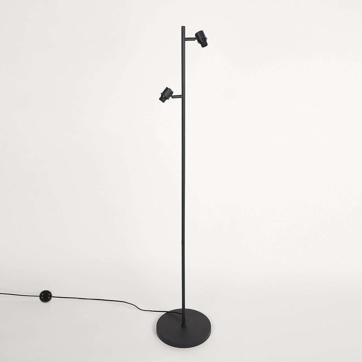 tweelichts-vloerlamp-zwart-kappen-bamboe-mexlite-bambus-variant-image10