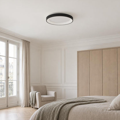 Черна кръгла LED плафониера Steinhauer Ringlede – интериорна снимка