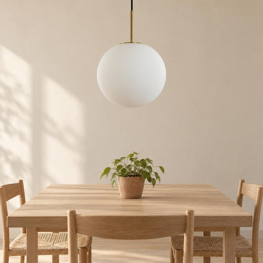 Klassisk hvid glaspendel Light & Living Medina – stemningsbillede