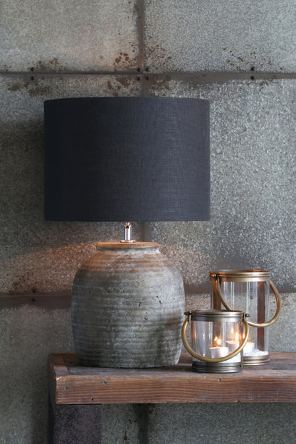 cilindervormige-lampenkap-in-zwart-stof-light-living-livigno-variant-image3