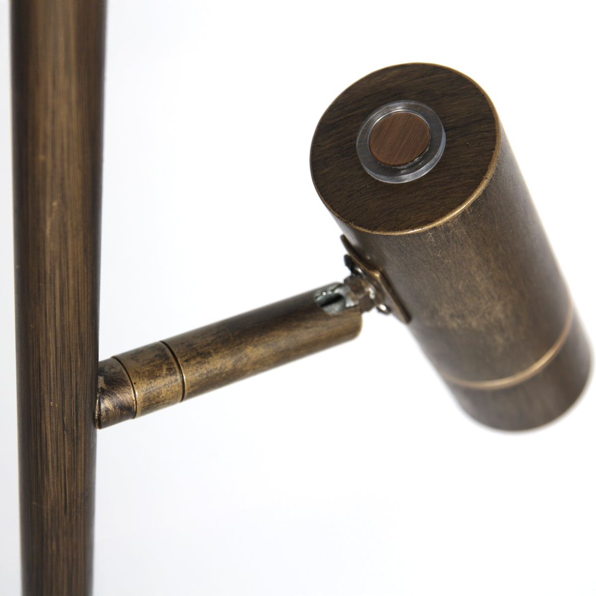 bronzen-vloerlamp-armatuur-met-leeslamp-op-3-poten-steinhauer-stang-variant-image5