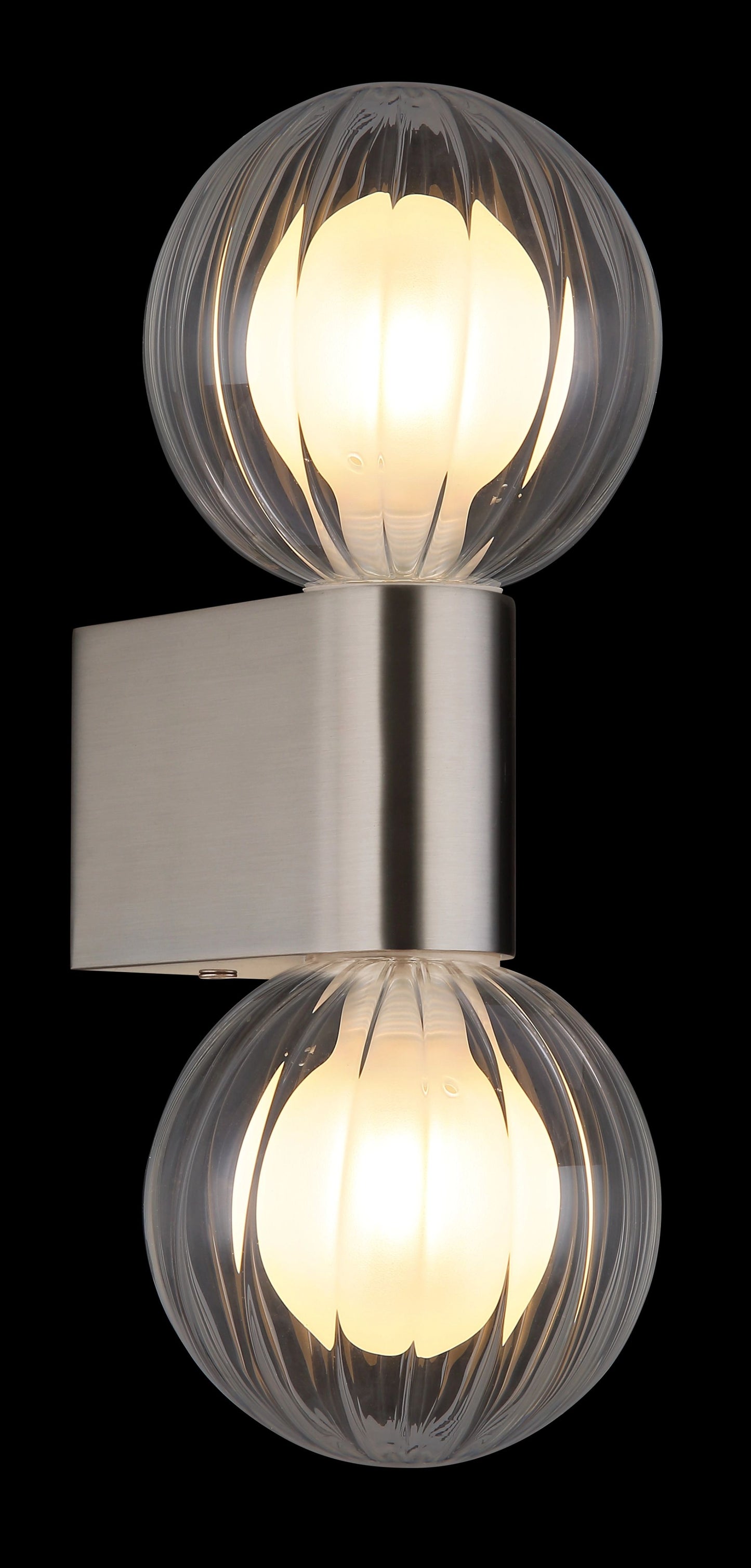 moderne-wandlamp-met-glazen-bollen-ander-1-variant-image4