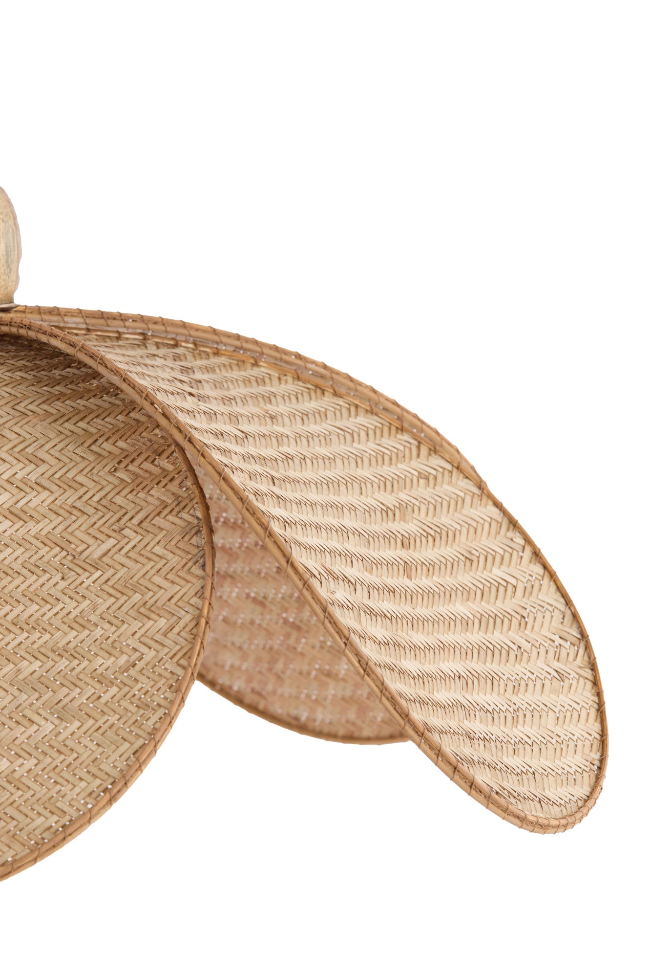 hanglamp-van-rotan-in-natuurlijke-tint-light-living-lavrio-variant-image2