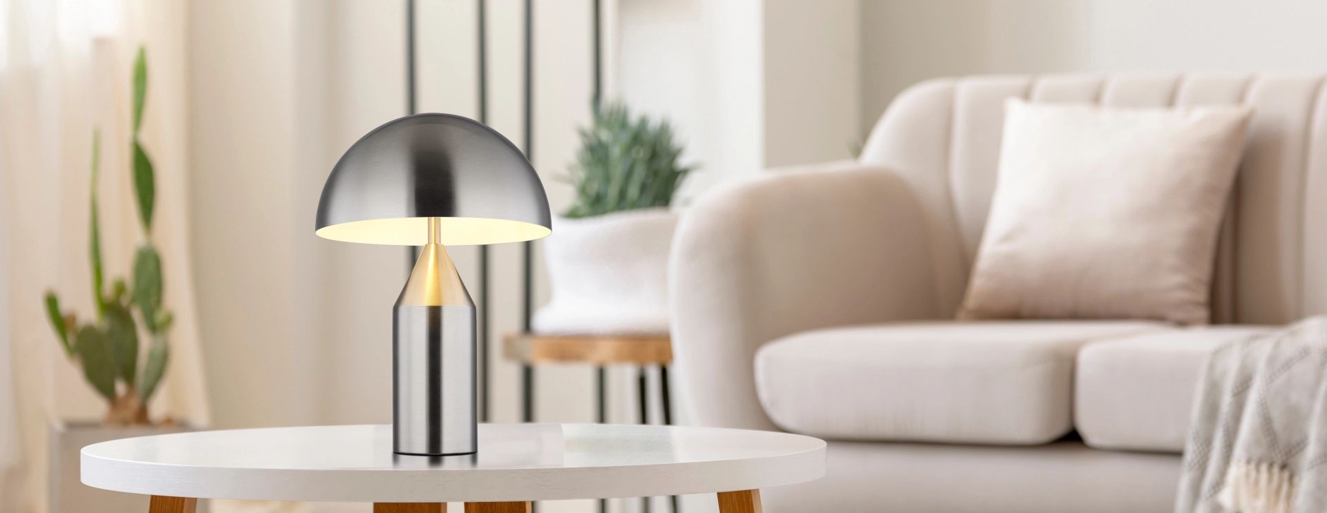 moderne-tafellamp-met-elegante-cilindervorm-atoma-variant-image8