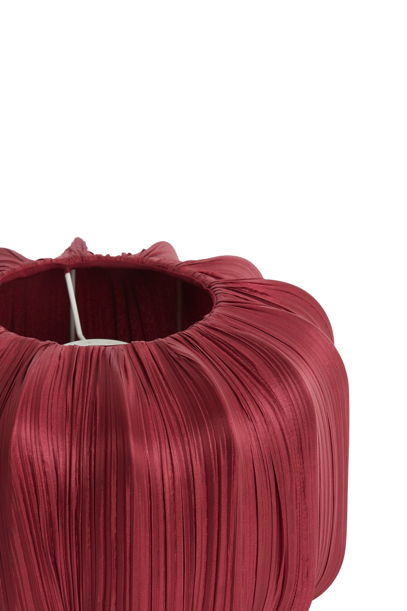 drumkap-bordeaux-statement-kleur-en-warmte-light-living-farol-variant-image5