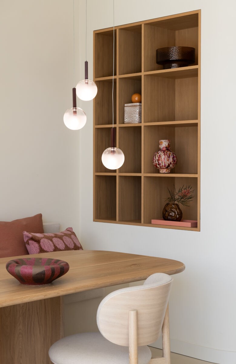 Bordeauxrode glazen hanglamp met drie bollen It's About RoMi Murano – afbeelding 3