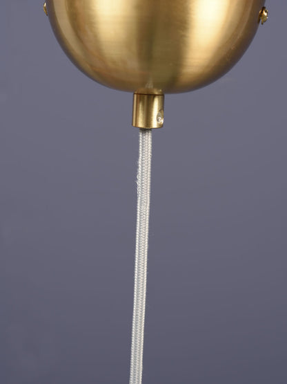 klassieke-glazen-gouden-hanglamp-its-about-romi-brussels-variant-image6