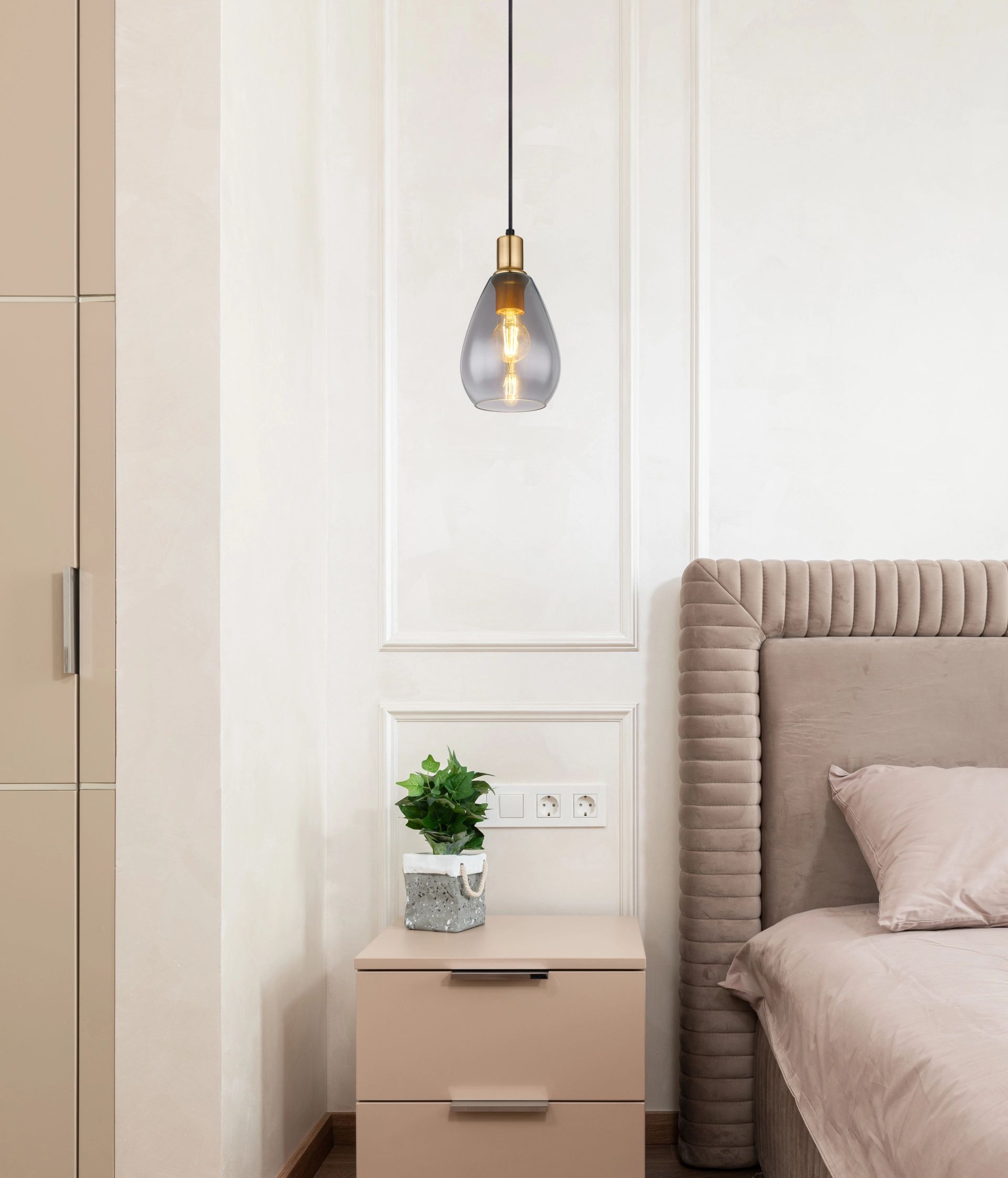 moderne-pendant-lamp-met-messing-details-fanni-variant-image6