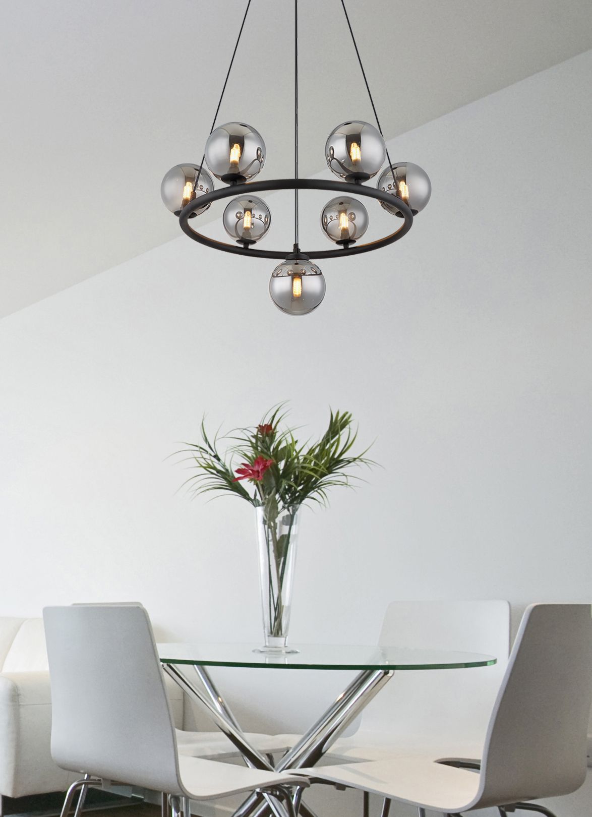 elegante-hanglamp-met-rookglazen-bollen-riha-variant-image3