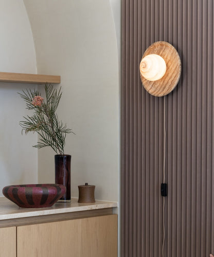 Grande applique in travertino color sabbia It's About RoMi Tivoli – immagine 3