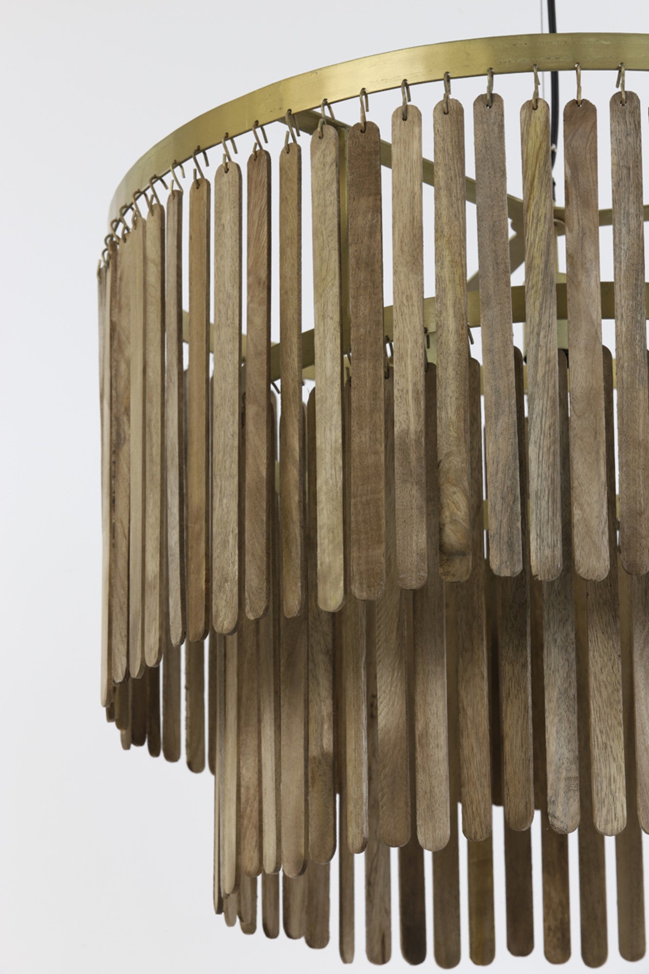 moderne-gouden-hanglamp-houten-lamellen-light-living-gularo-variant-image6