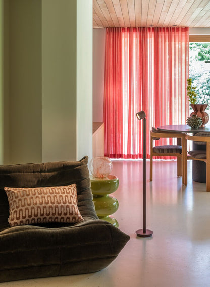 Lampada da terra in alluminio marrone elegante It's About RoMi Milan – immagine 9