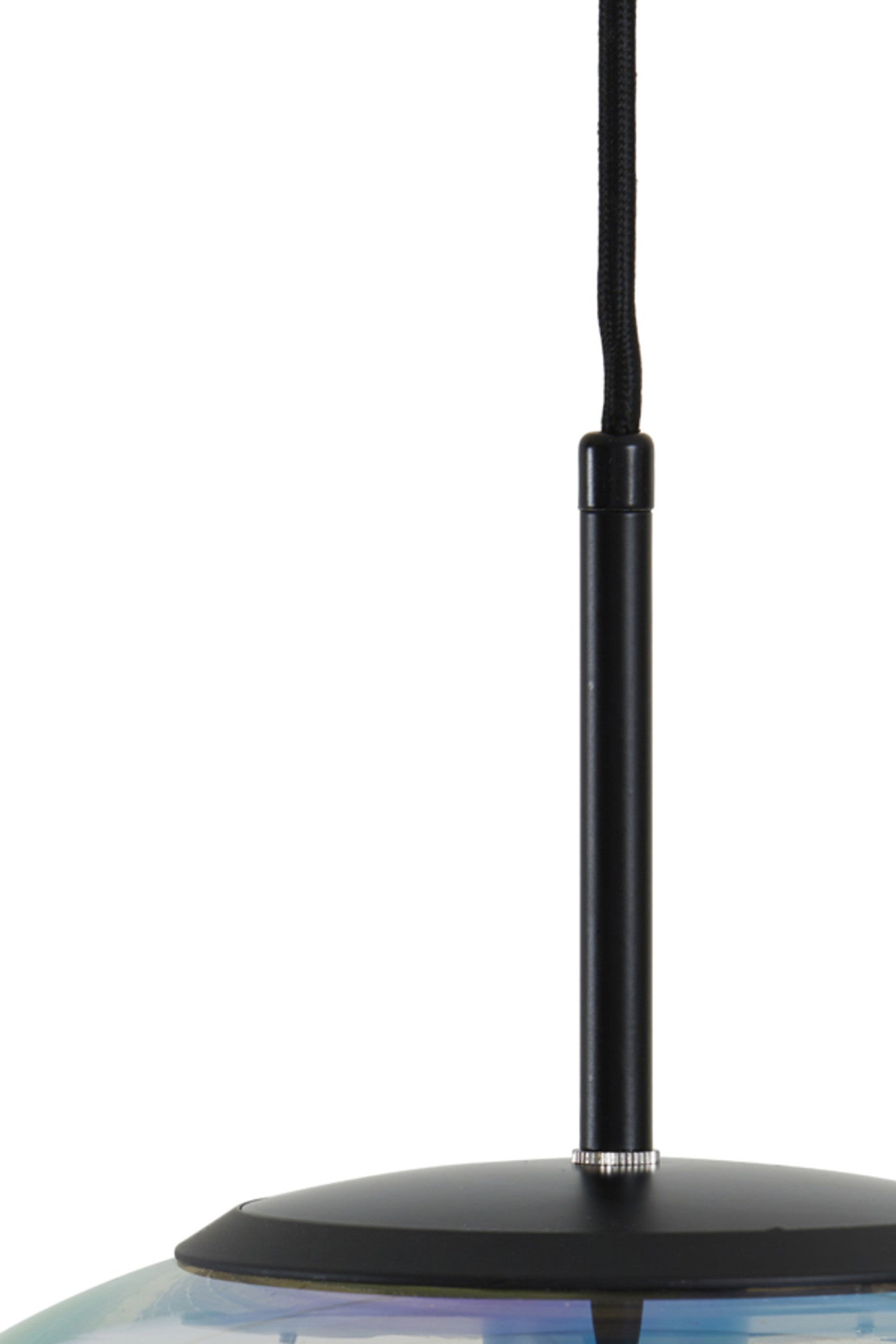 retro-wit-met-zwarte-hanglamp-bol-light-living-medina-variant-image3