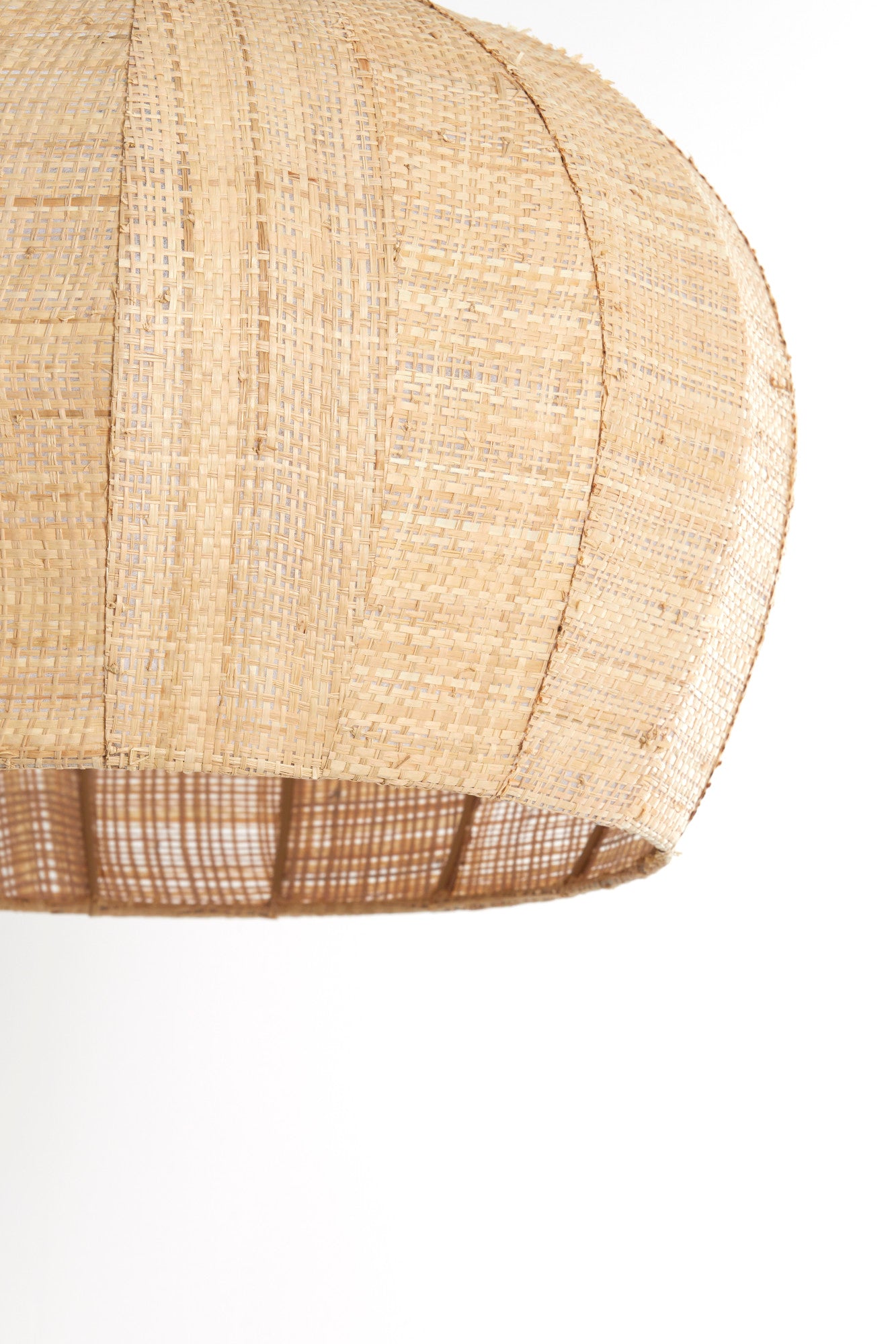 natuurlijke-rotan-hanglamp-in-naturel-tint-light-living-rafaella-variant-image2