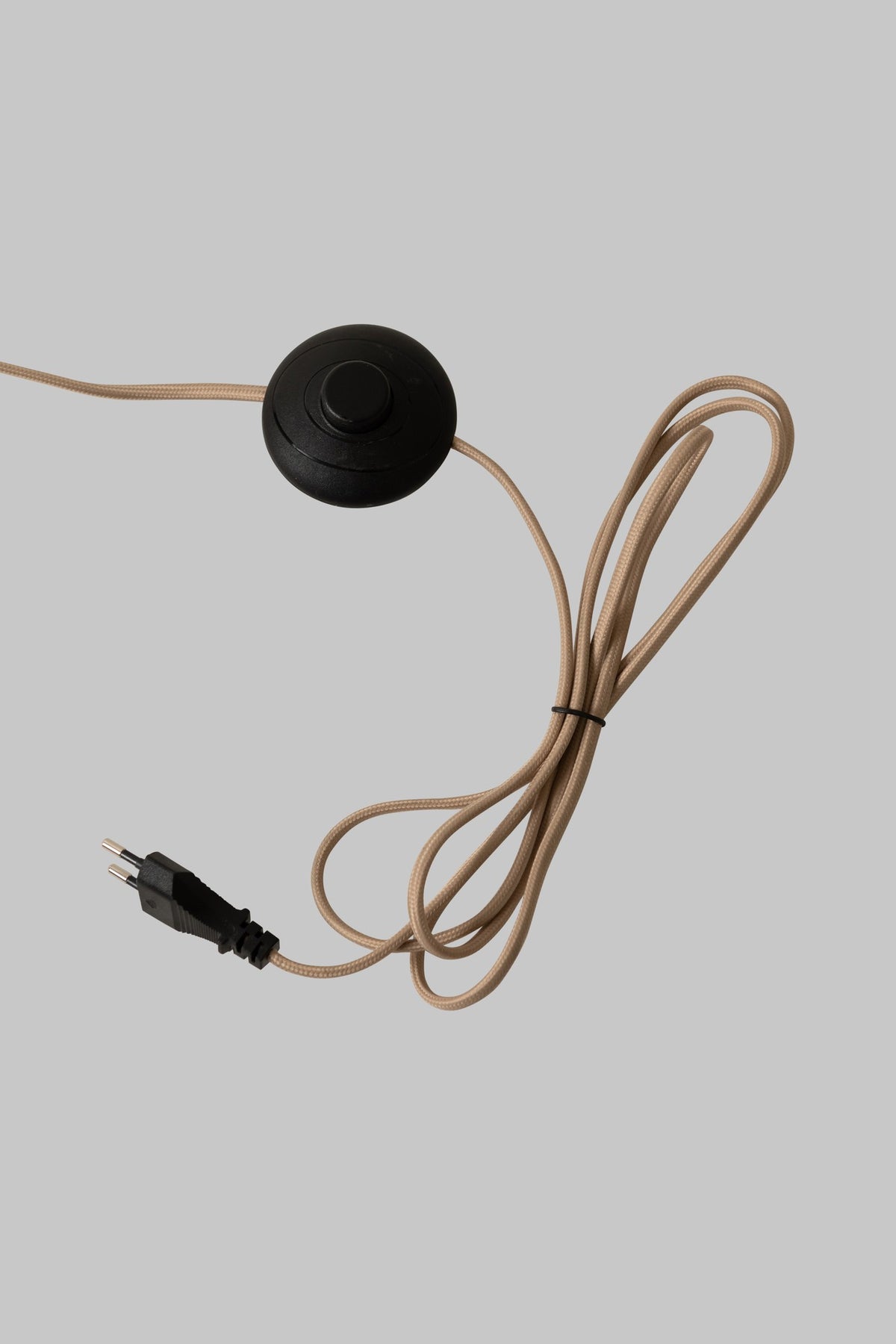 Elegantná piesková travertínová podlahová lampa It's About RoMi Tivoli – obrázok 8