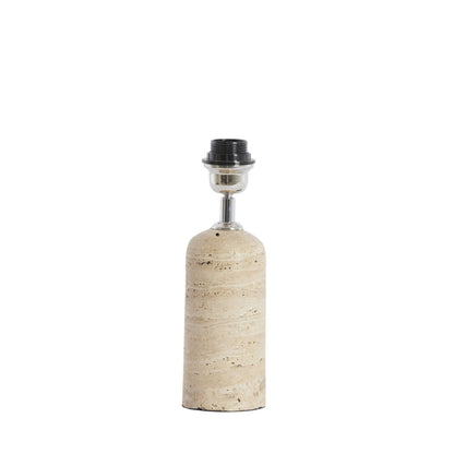 tafellamp-lampvoet-in-travertin-zandkleur-scandinavische-eenvoud-light-living-malakai-main-image
