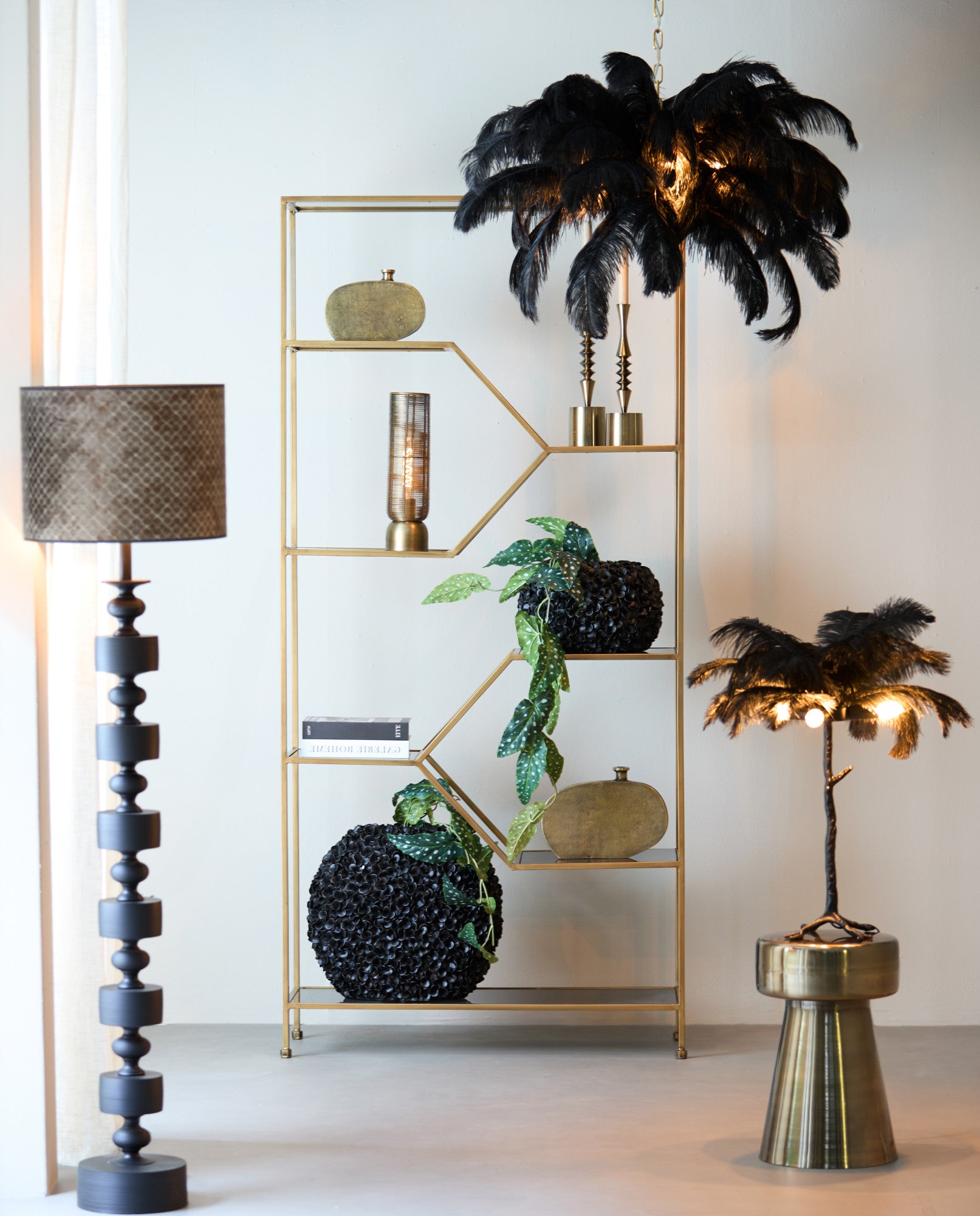 moderne-goud-met-zwarte-veren-hanglamp-light-living-feather-variant-image4