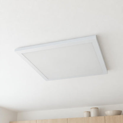 Obolg Rosi loftlampe i hvid aluminium med LED – stemningsbillede