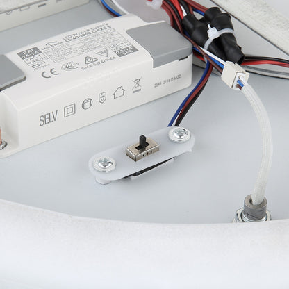 Lampadario LED in metallo bianco raffinato – immagine 4