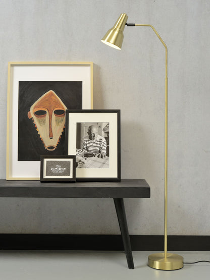 gouden-metalen-retro-vloerlamp-its-about-romi-valencia-variant-image4