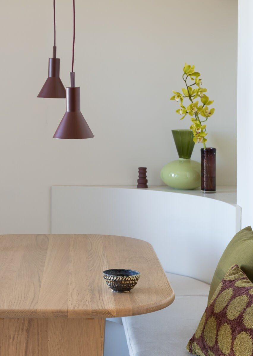Bordeauxrode metalen hanglamp met kegelkap It's About RoMi Stavanger – afbeelding 6