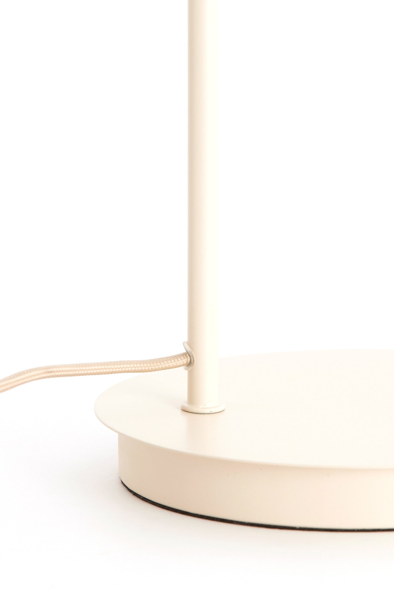 cremekleurige-tafellamp-met-glazen-kapje-light-living-baylie-variant-image7