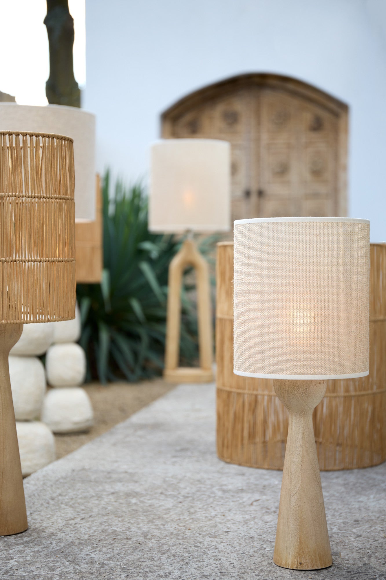 beige-cilinder-vormige-lampenkap-van-stof-light-living-breska-variant-image4