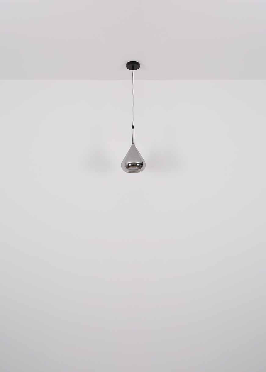 zwarte-hanglamp-klassiek-rookglas-globo-geeky-variant-image4