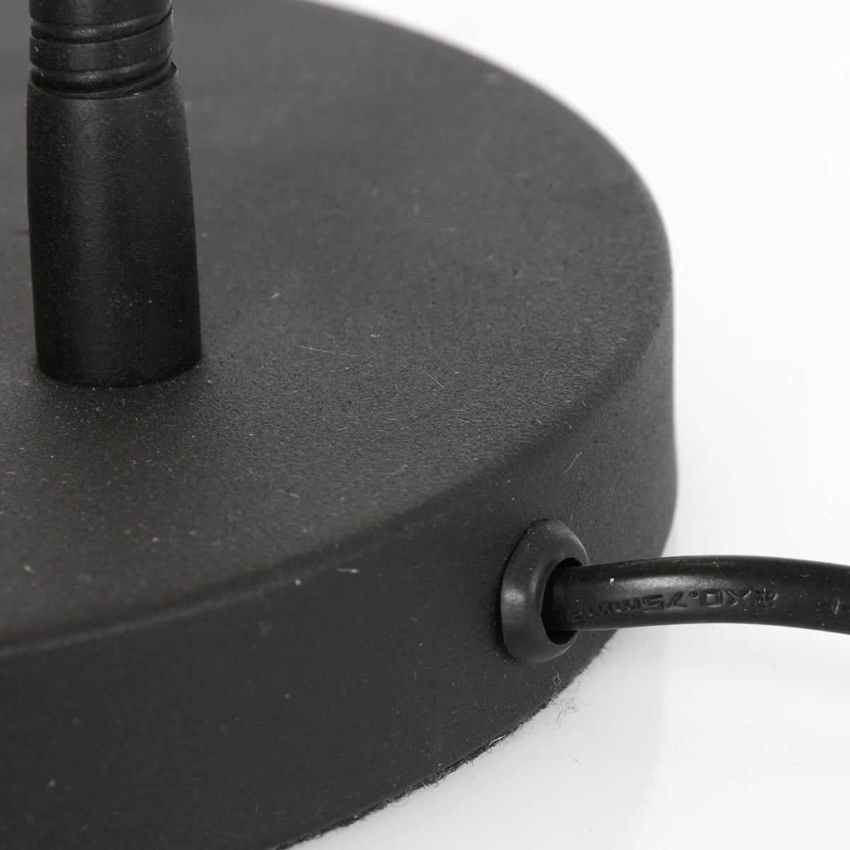 moderne-zwarte-metalen-tafellamp-mexlite-biron-variant-image11