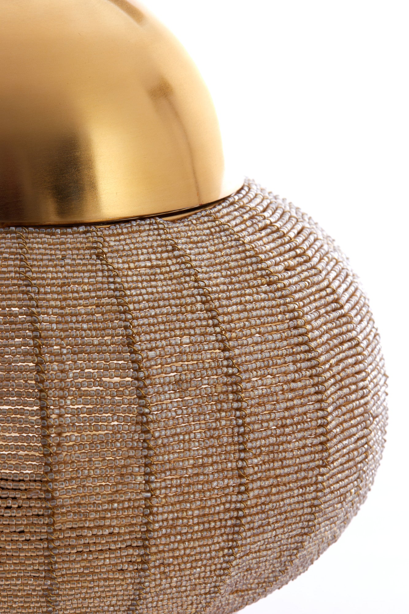 gouden-kralen-hanglamp-decoratief-light-living-cetara-variant-image2