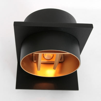 industriele-wandlamp-met-goudkleurige-binnenkant-steinhauer-muro-variant-image11